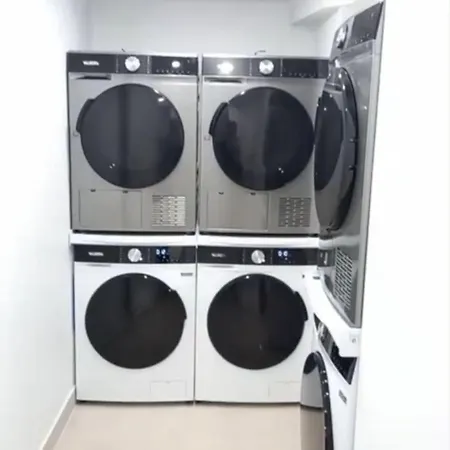 New 411 Charles- Cosy Center Apartment Paris