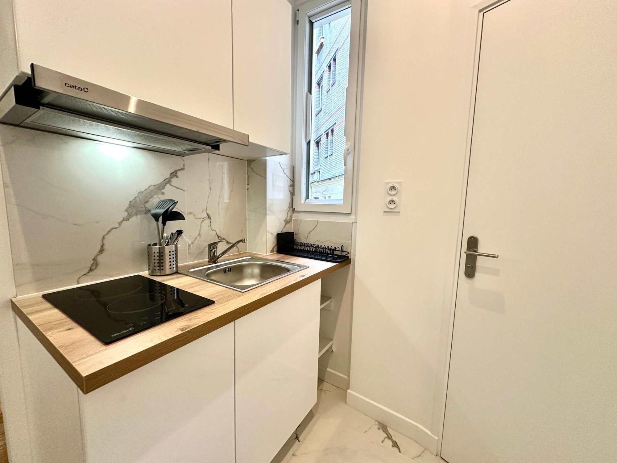 Apartment New 411 Charles- Cosy Center