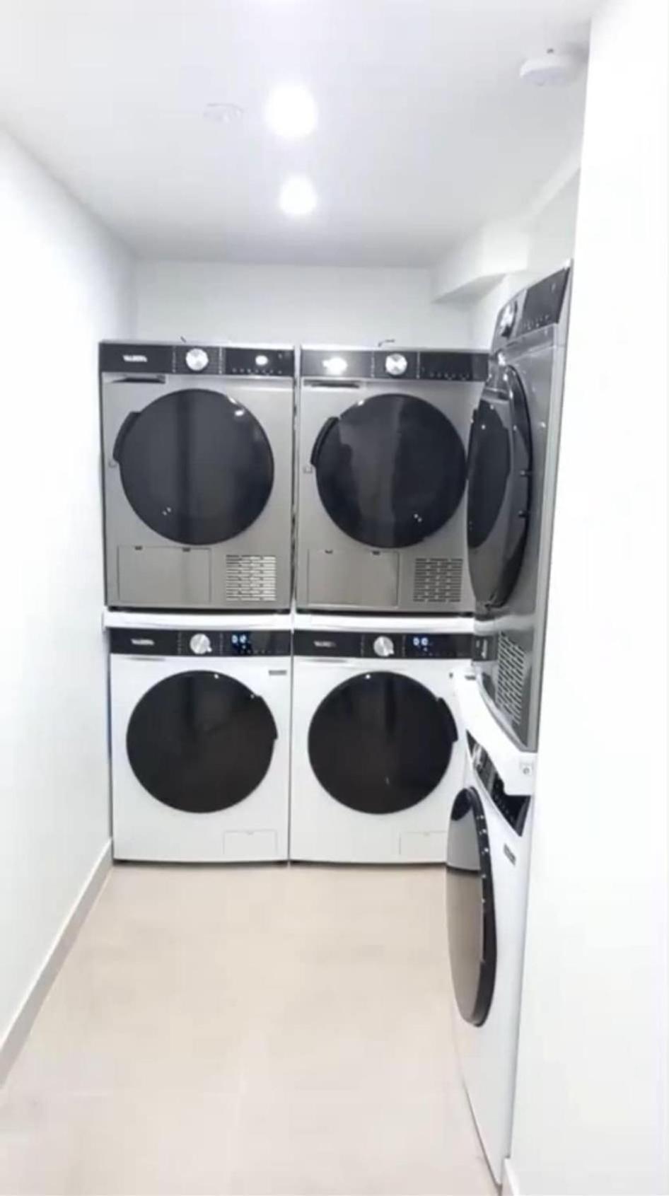 New 411 Charles- Cosy Center Apartment Paris